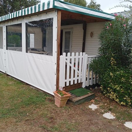 Mobil Home Dans Parc Residentiel Loisirs Talmont-Saint-Hilaire Экстерьер фото