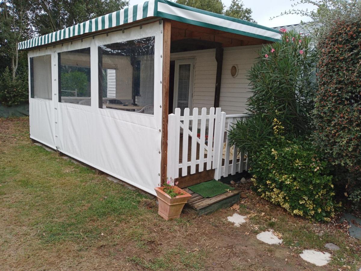 Mobil Home Dans Parc Residentiel Loisirs Talmont-Saint-Hilaire Экстерьер фото